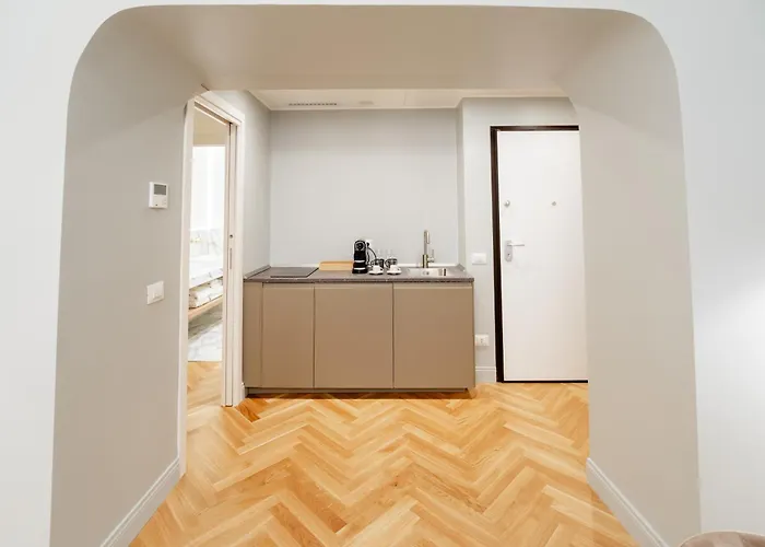 Prestige Boutique - Piazza Duomo 2 Apartment 3*
