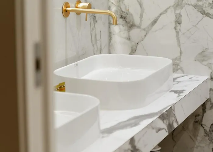 Apartment Prestige Boutique - Piazza Duomo 2 3*
