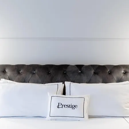 Prestige Boutique - Piazza Duomo 2 Apartamento 3*